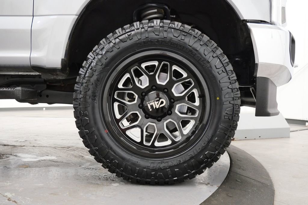 Used 2020 Ford F250 XLT w/ XLT Premium Package image 35