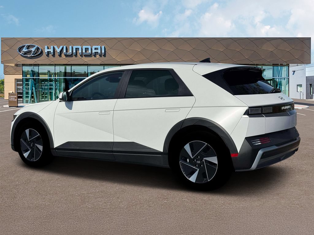 New 2026 Hyundai Ioniq 5 SEL RWD image 4