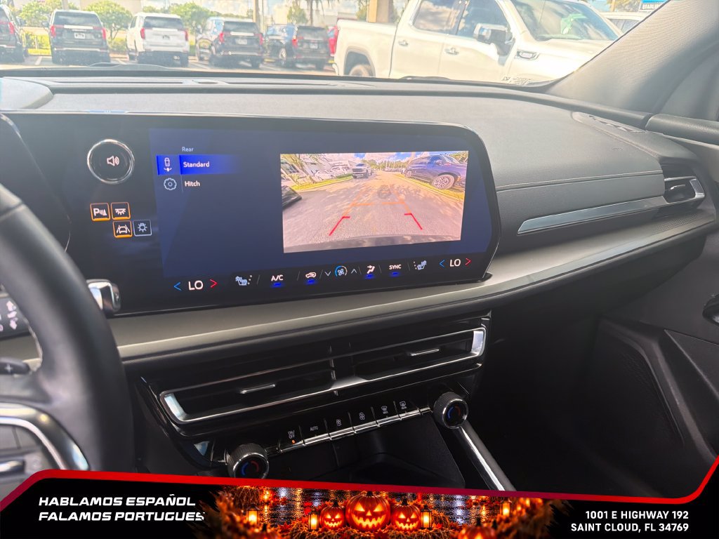 Used 2025 Chevrolet Traverse LT AWD/4WD image 20