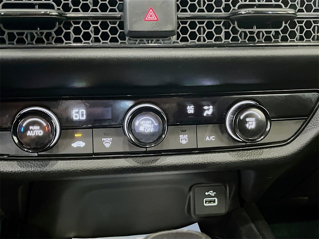 Used 2023 Honda HR-V LX image 15