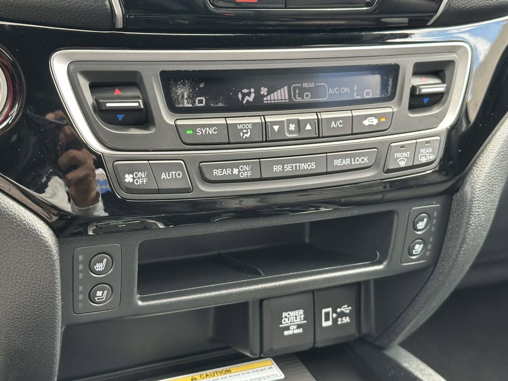 Certified 2023 Honda Passport Elite image 28
