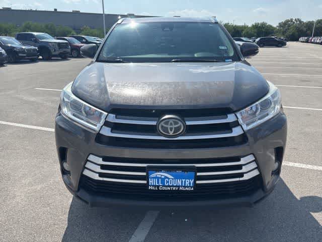 Used 2017 Toyota Highlander XLE FWD image 8