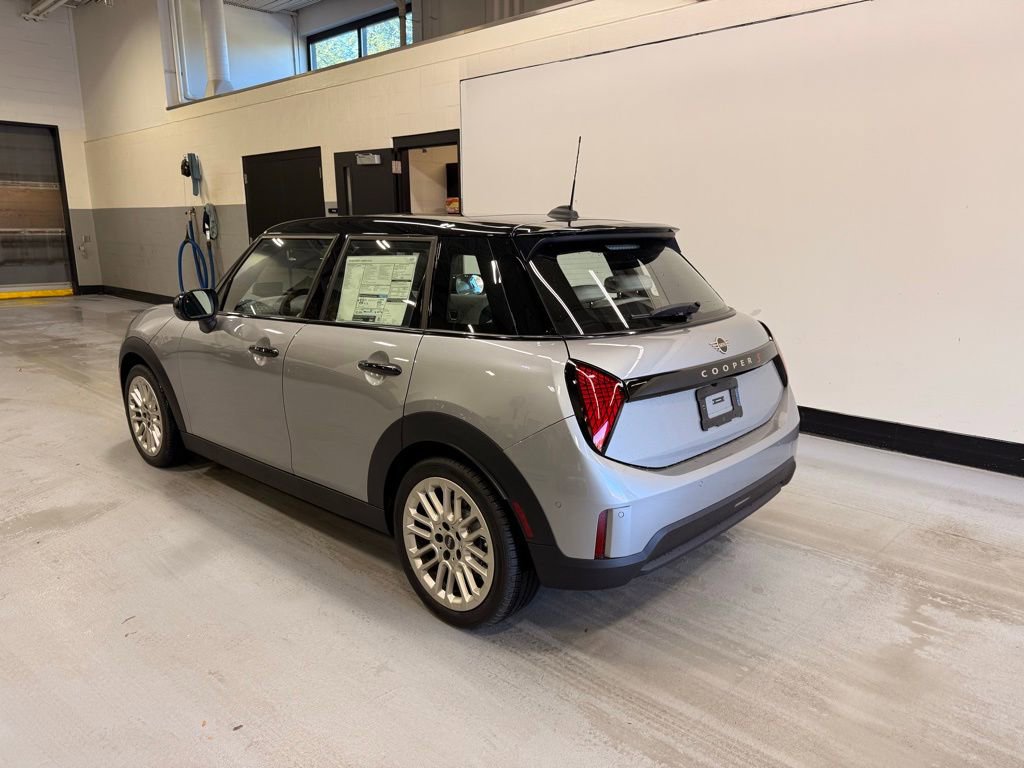 Used 2025 MINI Cooper S image 3