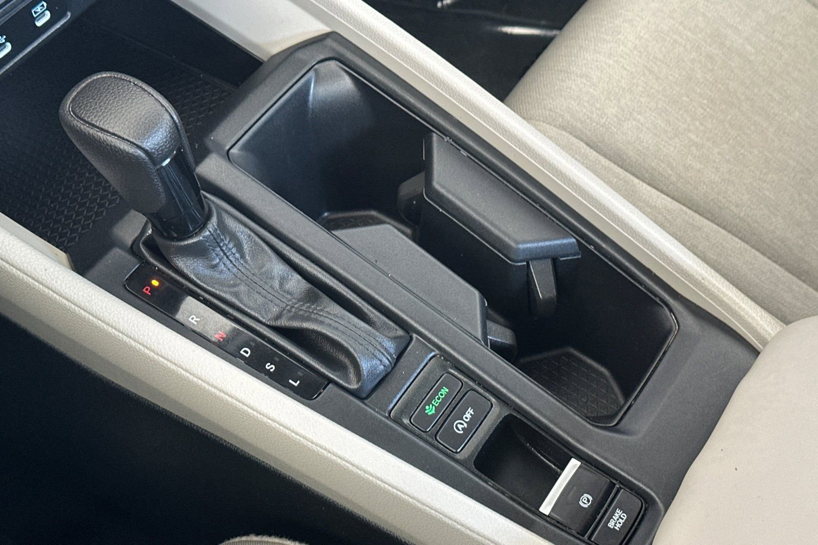 Used 2025 Honda Accord LX image 19