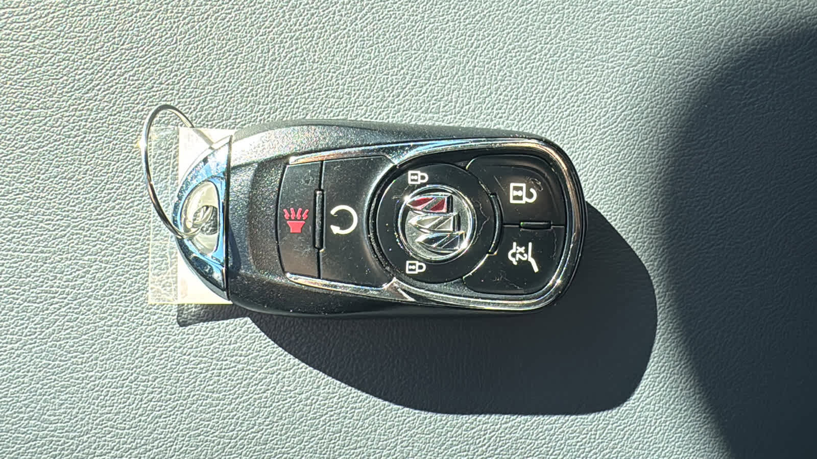 Used 2022 Buick Enclave Premium w/ Surround and Sites Package image 23