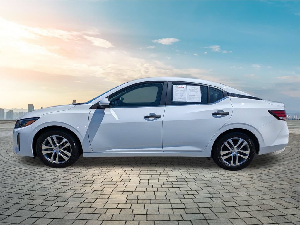 Certified 2025 Nissan Sentra S FWD image 8