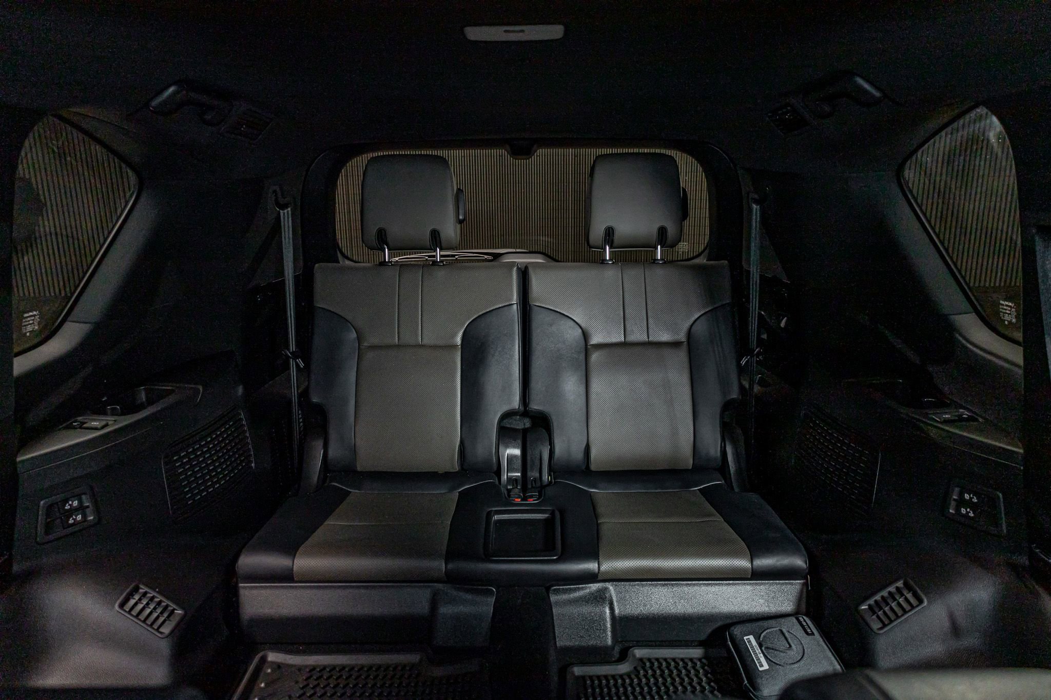 Used 2025 Lexus LX 700h Overtrail AWD/4WD image 26
