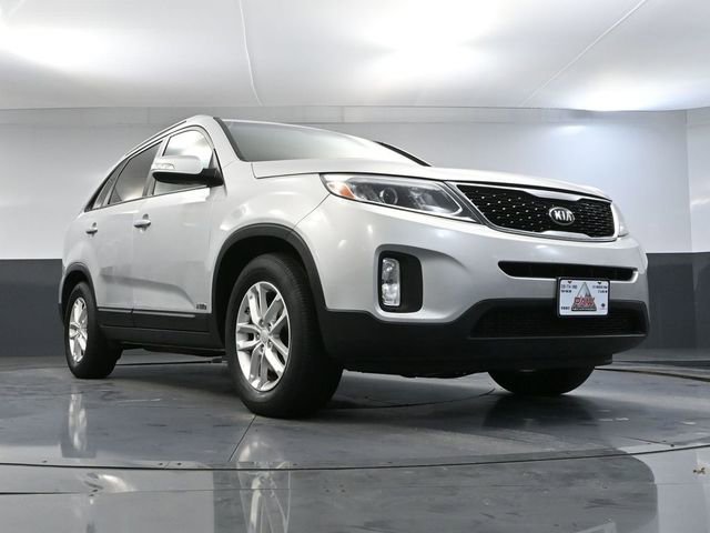 Used 2015 Kia Sorento LX image 49