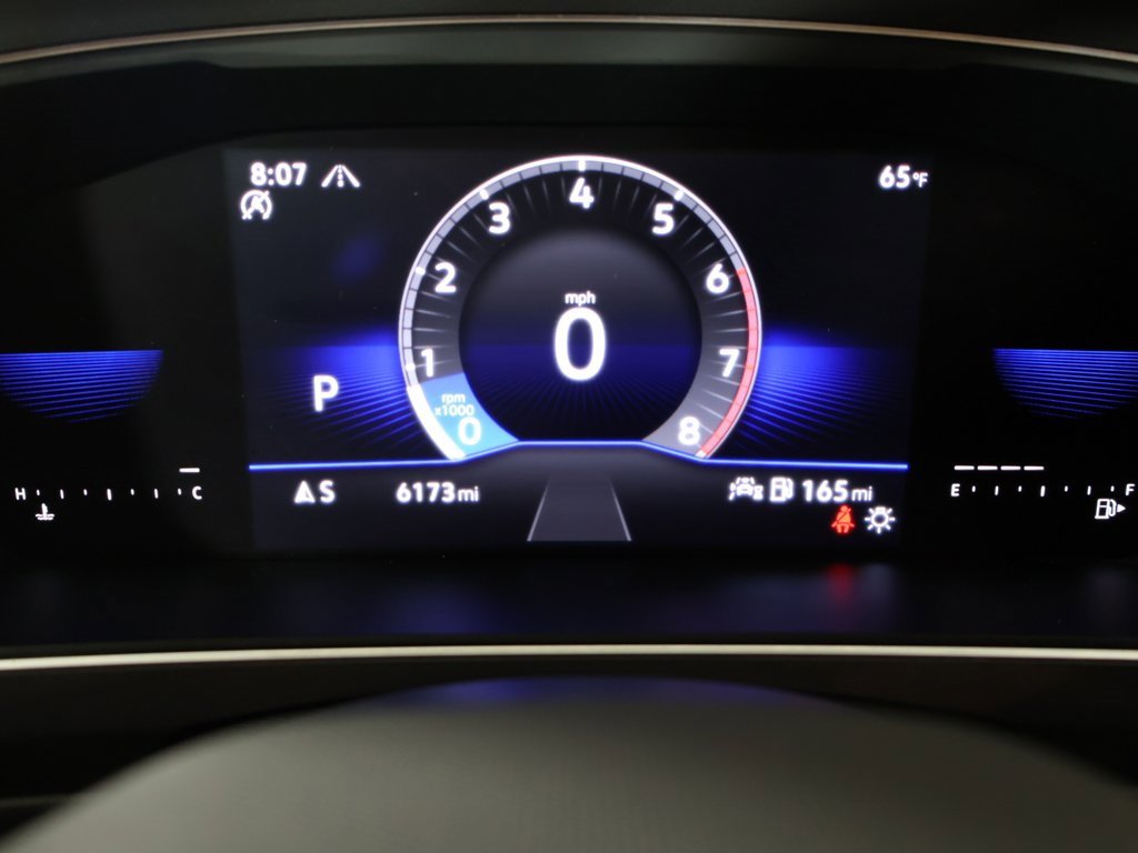 Used 2023 Volkswagen Tiguan SE image 40