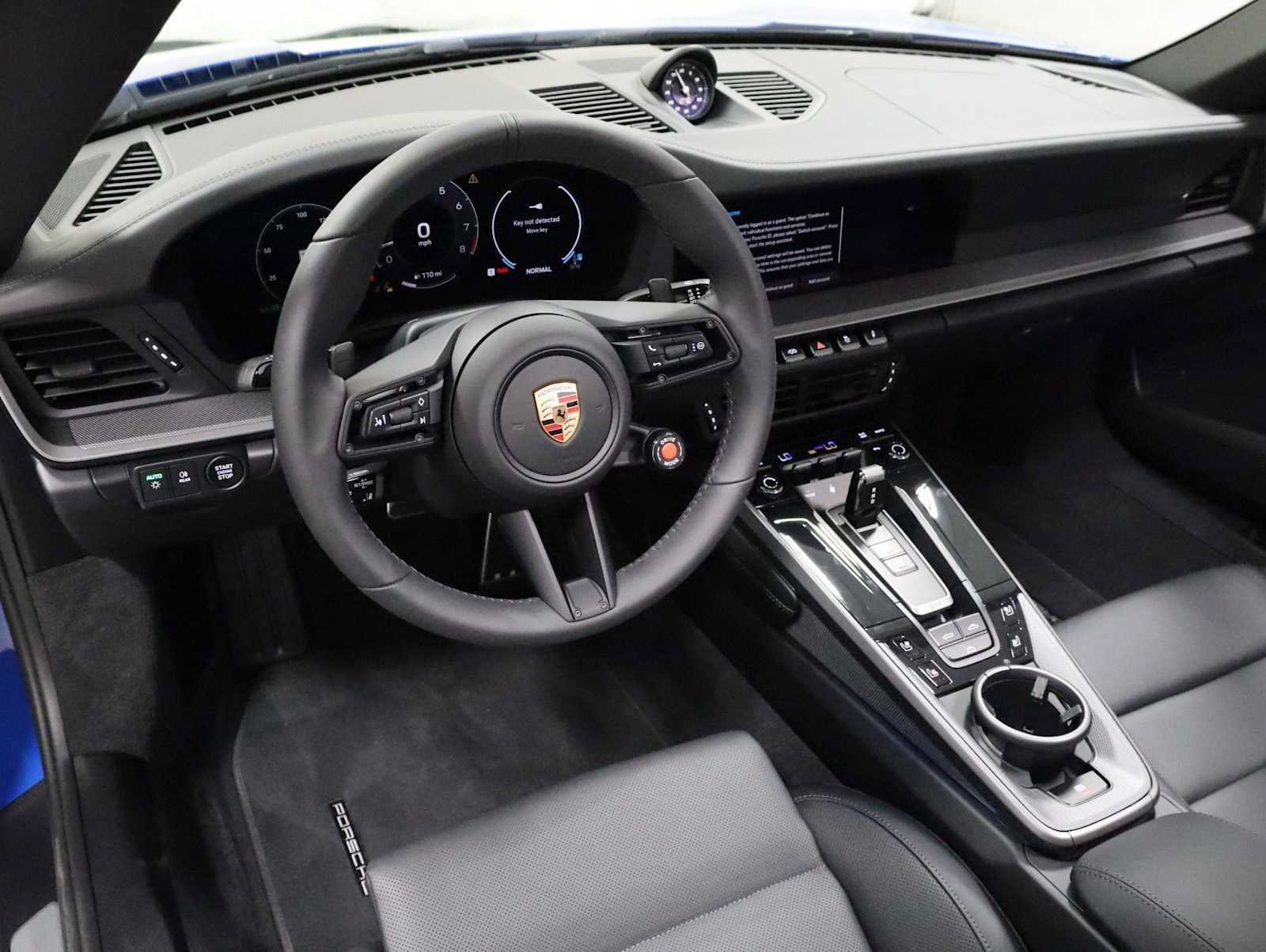 Certified 2025 Porsche 911 Carrera RWD image 4