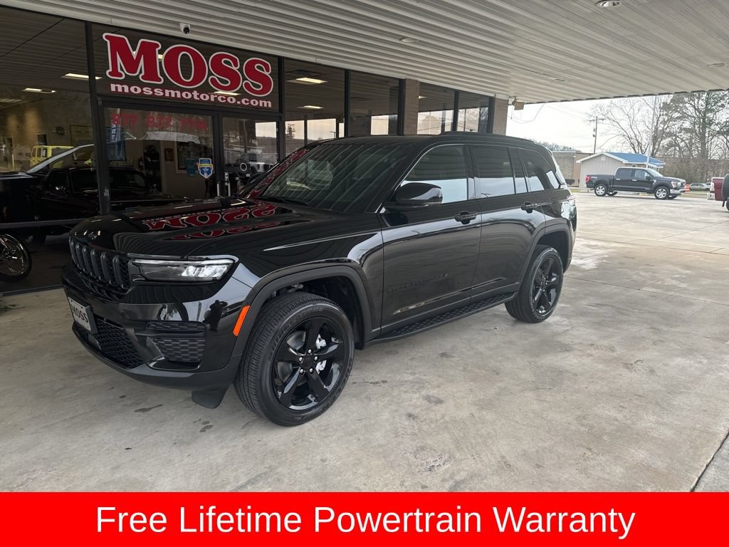 New 2025 Jeep Grand Cherokee 4WD
