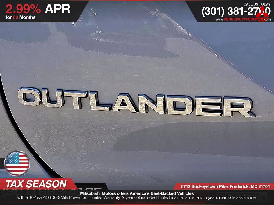 Used 2025 Mitsubishi Outlander SE image 22