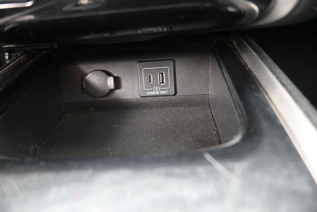 Used 2020 Nissan Pathfinder S FWD image 31