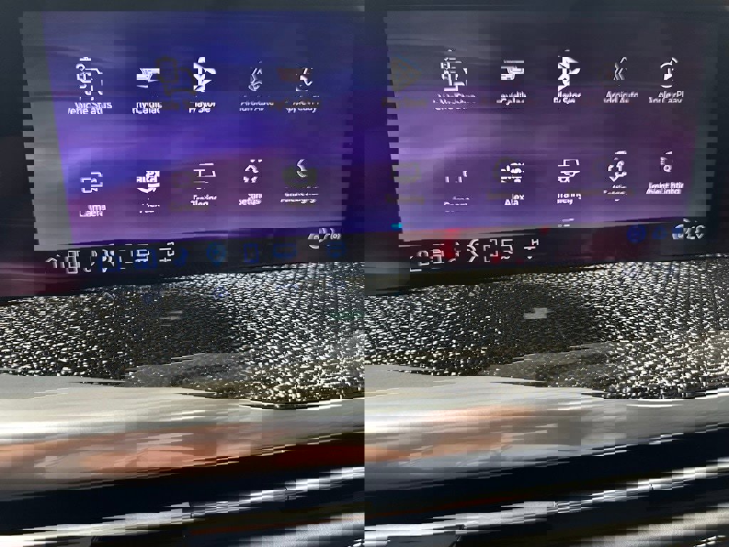 Used 2025 Cadillac Escalade V image 28