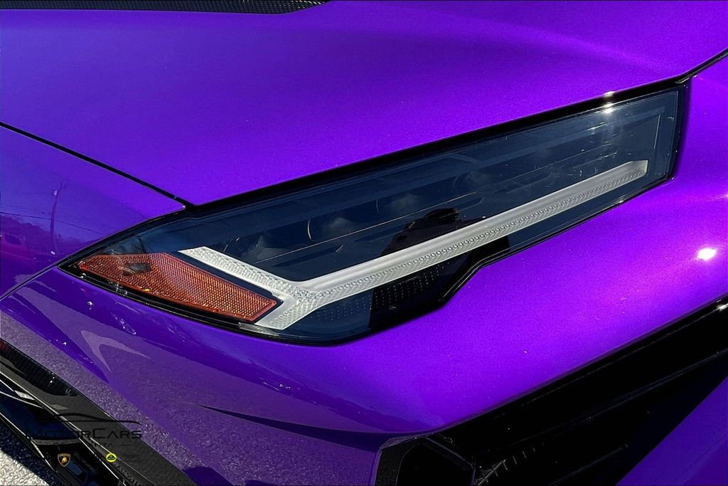 Used 2023 Lamborghini Urus Performante image 25