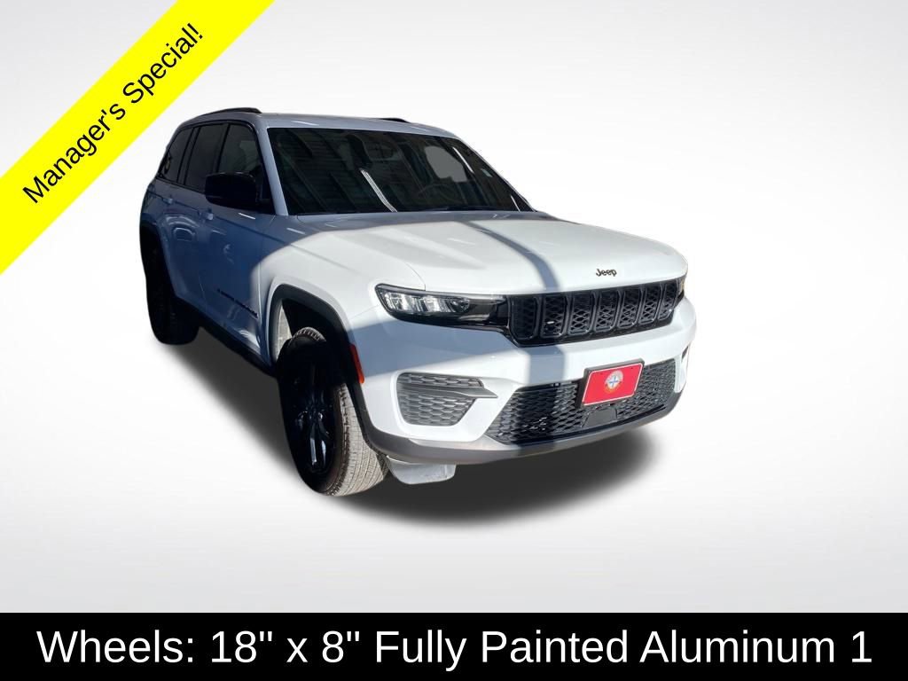 Used 2024 Jeep Grand Cherokee Altitude image 16