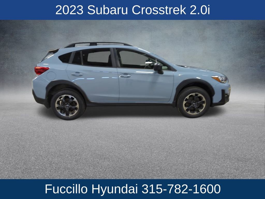 Used 2023 Subaru Crosstrek 2.0i image 3
