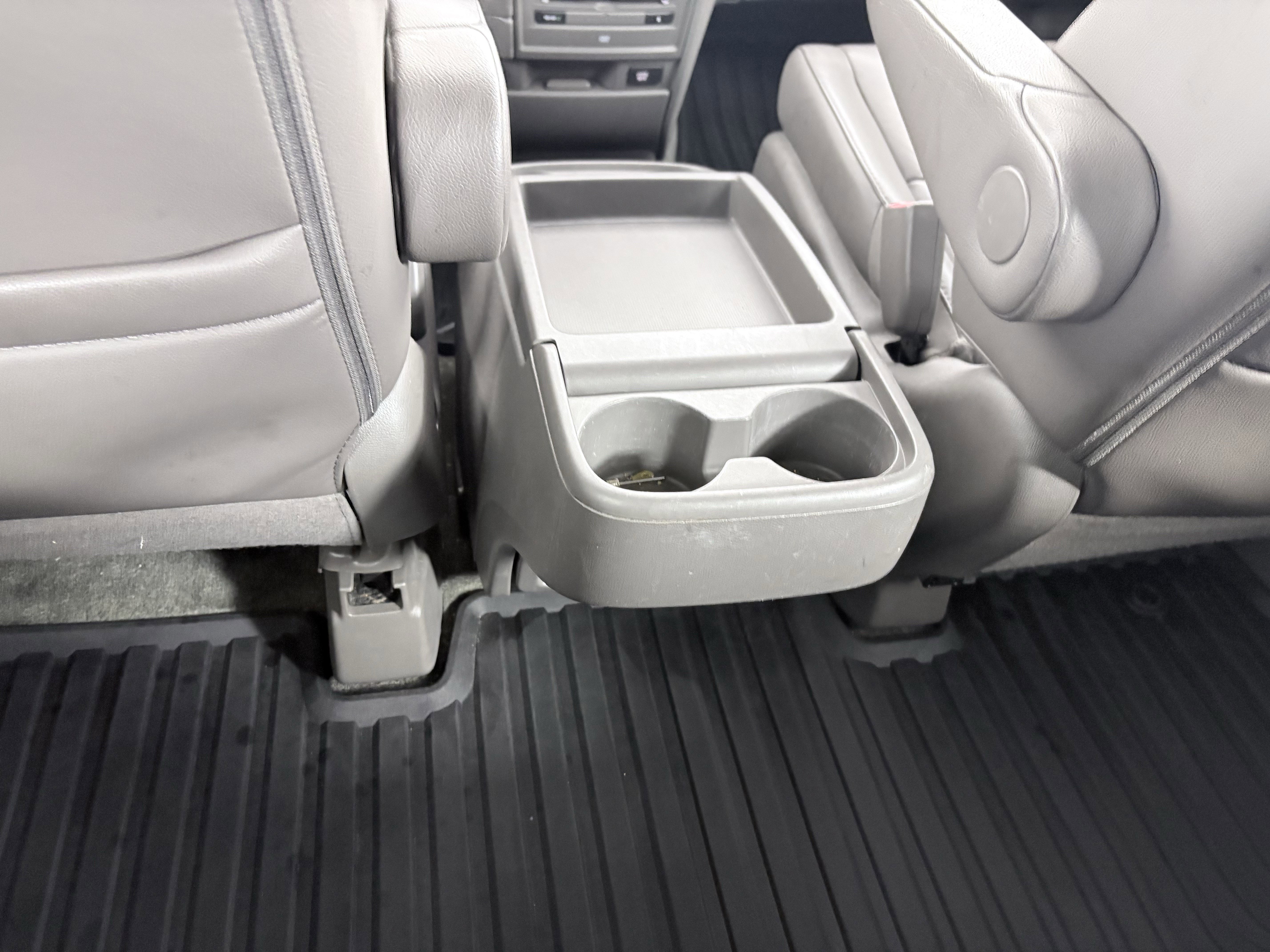 Used 2015 Honda Odyssey EX-L image 30