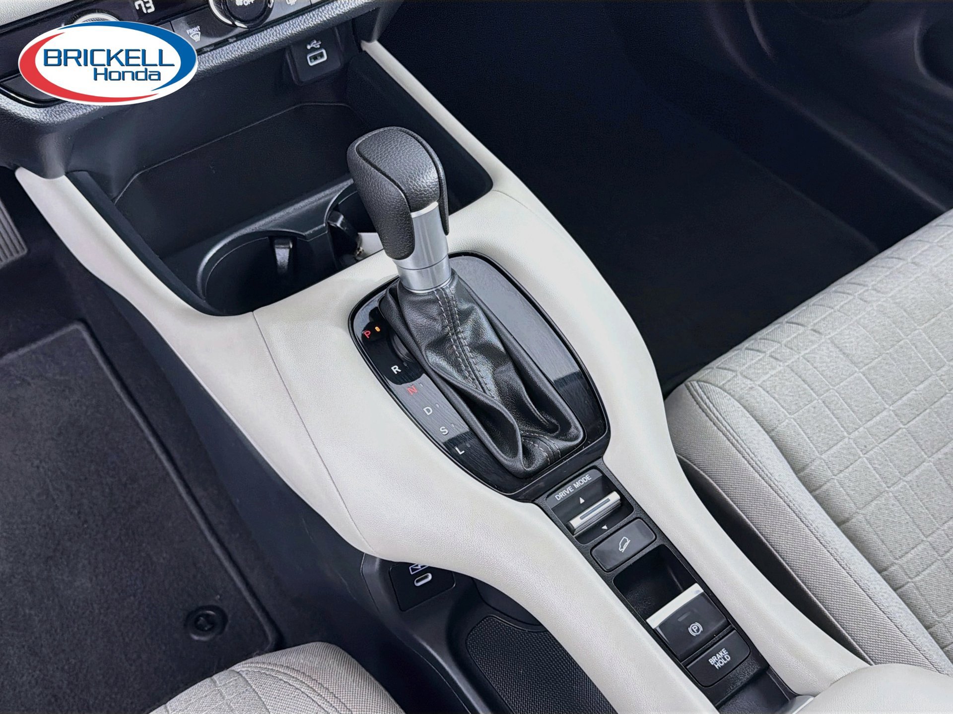 Used 2024 Honda HR-V LX image 25