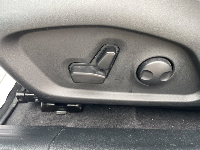 Used 2024 Jeep Compass Limited image 24