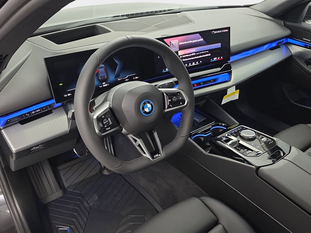 New 2027 BMW i5 xDrive40 w/ M Sport Package AWD/4WD image 16