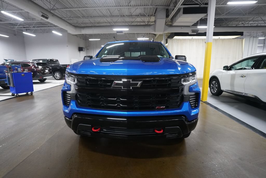 Used 2023 Chevrolet Silverado 1500 LT Trail Boss w/ Convenience Package II AWD/4WD image 11