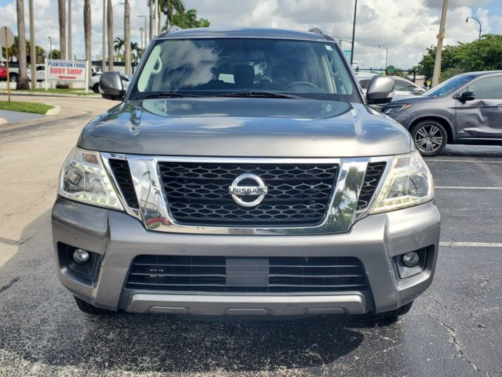 Used 2019 Nissan Armada SV w/ Driver Package RWD image 2