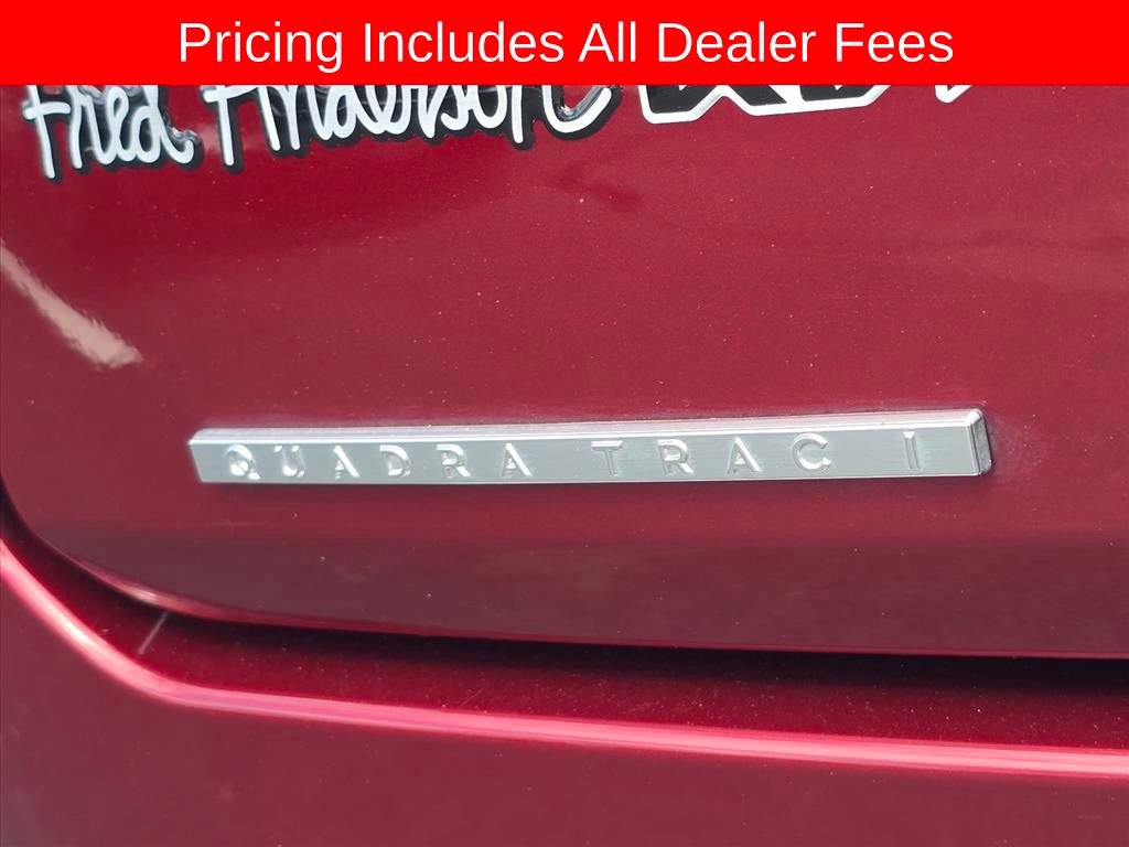 Used 2023 Jeep Wagoneer 4WD w/ Premium Group I image 13