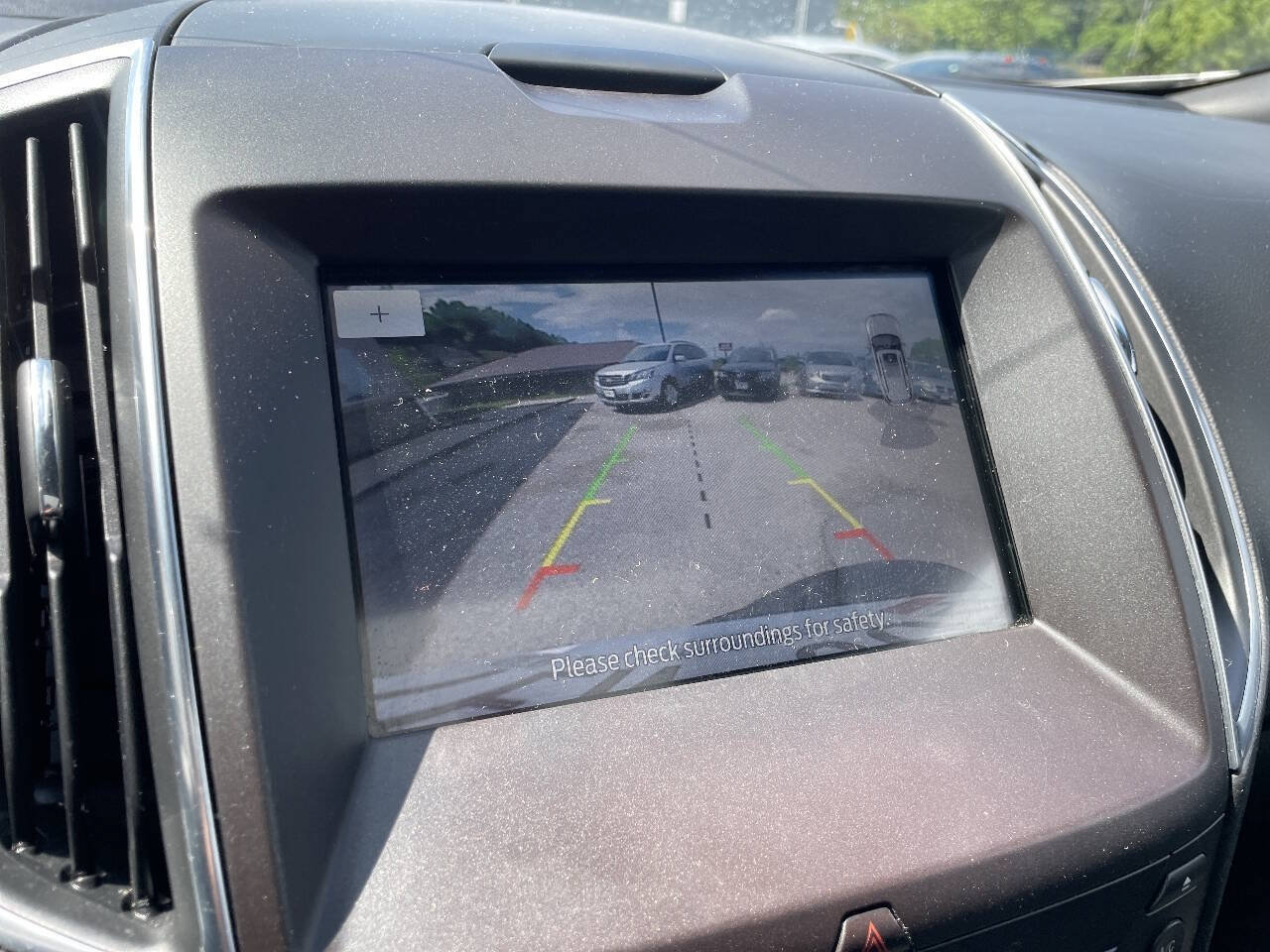 Used 2019 Ford Edge ST w/ Cold Weather Package AWD/4WD image 29