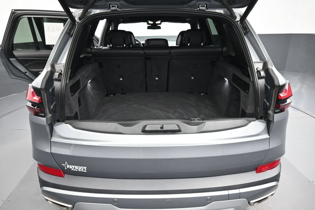 Used 2025 BMW X5 xDrive40i AWD/4WD image 10