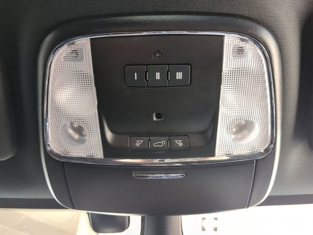 Used 2021 Jeep Grand Cherokee Laredo X image 24