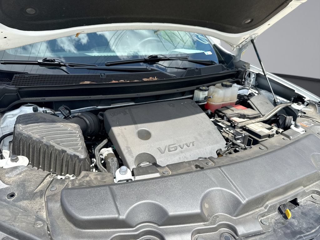 Used 2023 Chevrolet Traverse High Country FWD image 14