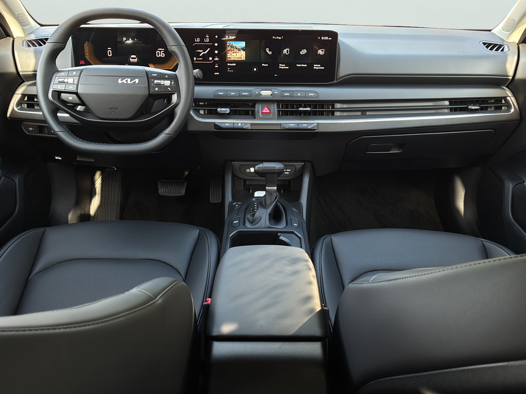 New 2026 Kia K4 EX FWD image 18
