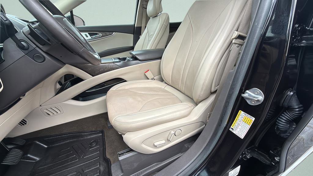 Used 2019 Lincoln Nautilus Reserve w/ Ultimate Package image 13