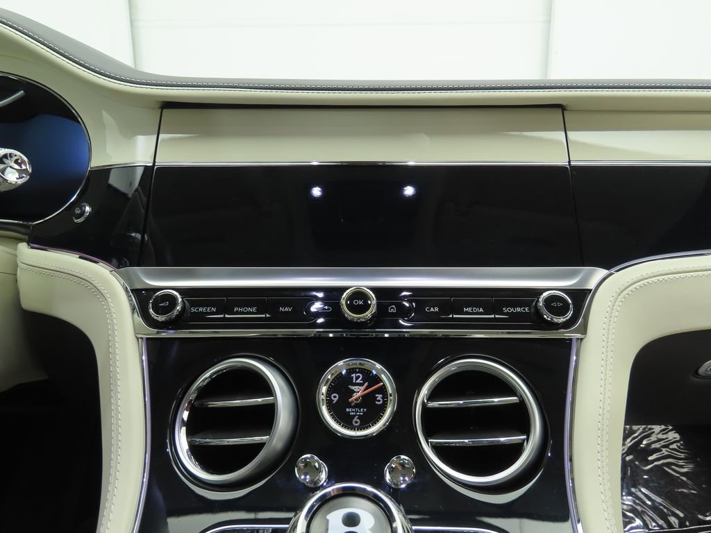 Certified 2024 Bentley Continental GT Azure image 14