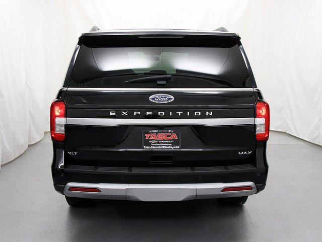 Used 2024 Ford Expedition Max XLT image 6