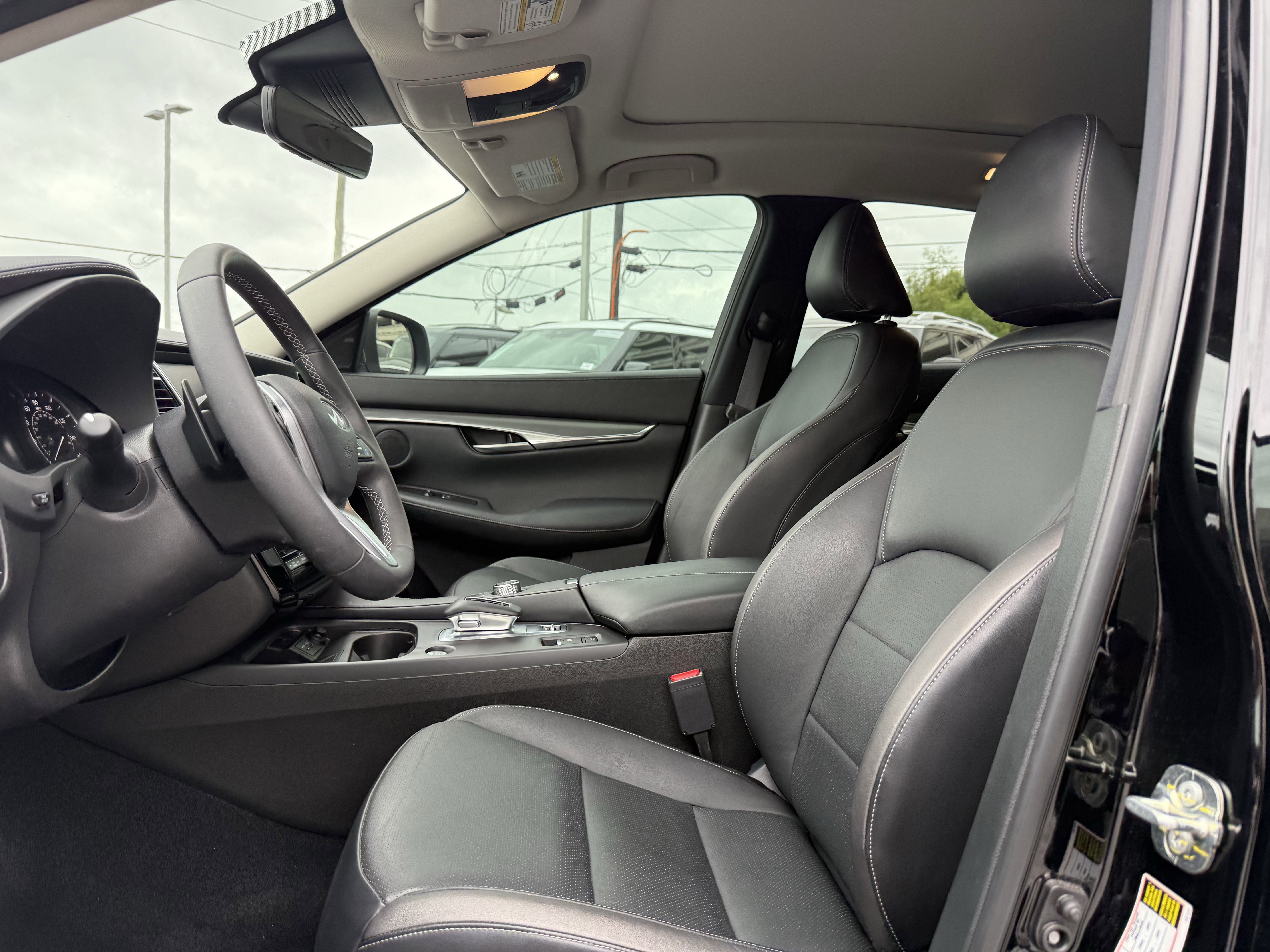 Certified 2024 INFINITI QX50 Luxe FWD image 14
