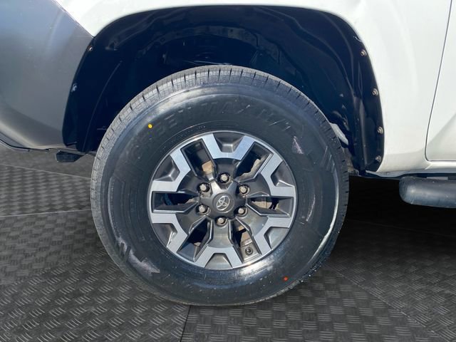 Used 2019 Toyota Tacoma SR w/ Exterior Package image 30