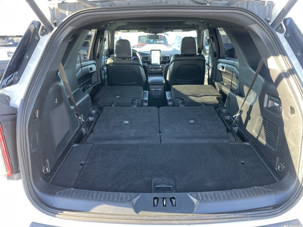 Used 2020 Ford Explorer ST w/ ST Street Pack image 38