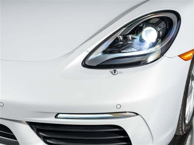 Certified 2025 Porsche 718 Cayman RWD image 12