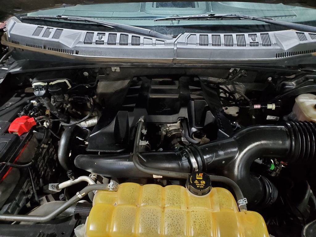 Used 2016 Ford F150 XL w/ Equipment Group 101A Mid AWD/4WD image 46