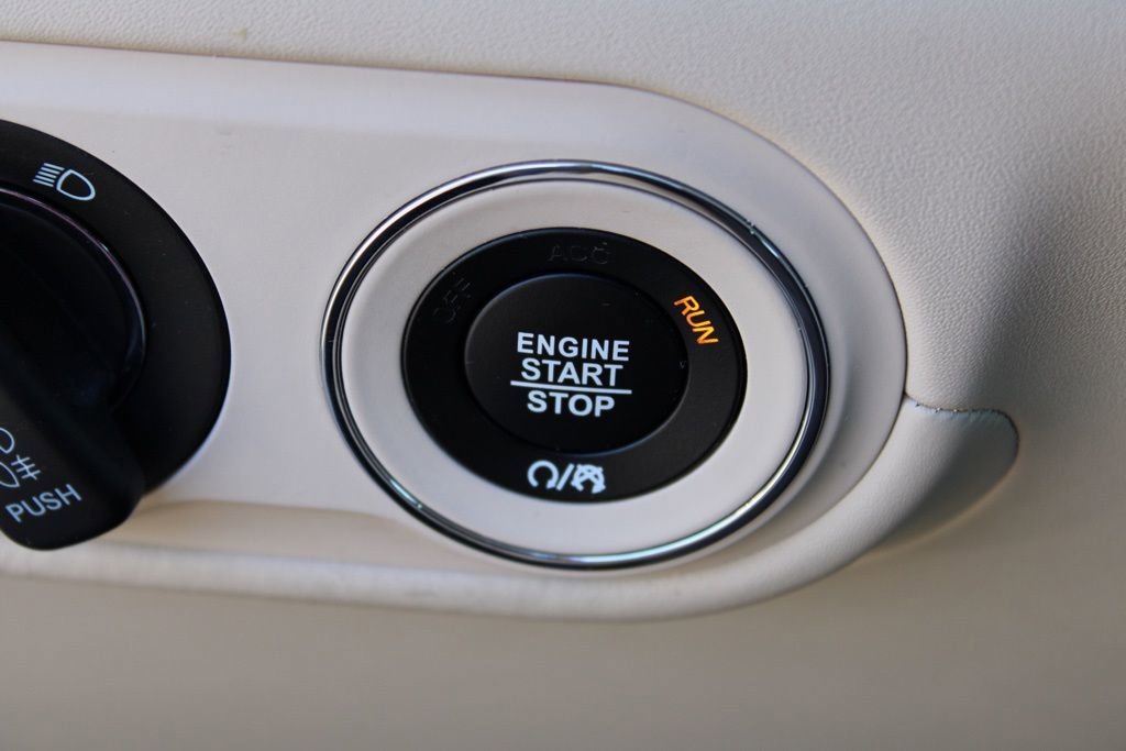 Used 2020 Maserati Levante S GranLusso image 35