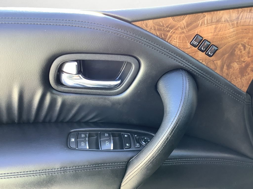 Used 2024 Nissan Armada SL image 23