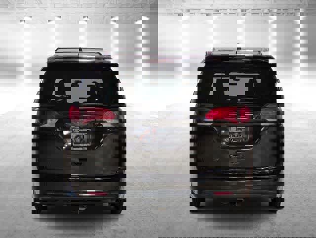 Used 2018 Chrysler Pacifica Touring Plus w/ S Appearance Package image 7