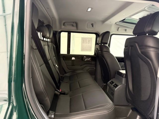 Used 2024 INEOS Grenadier Fieldmaster Edition image 24