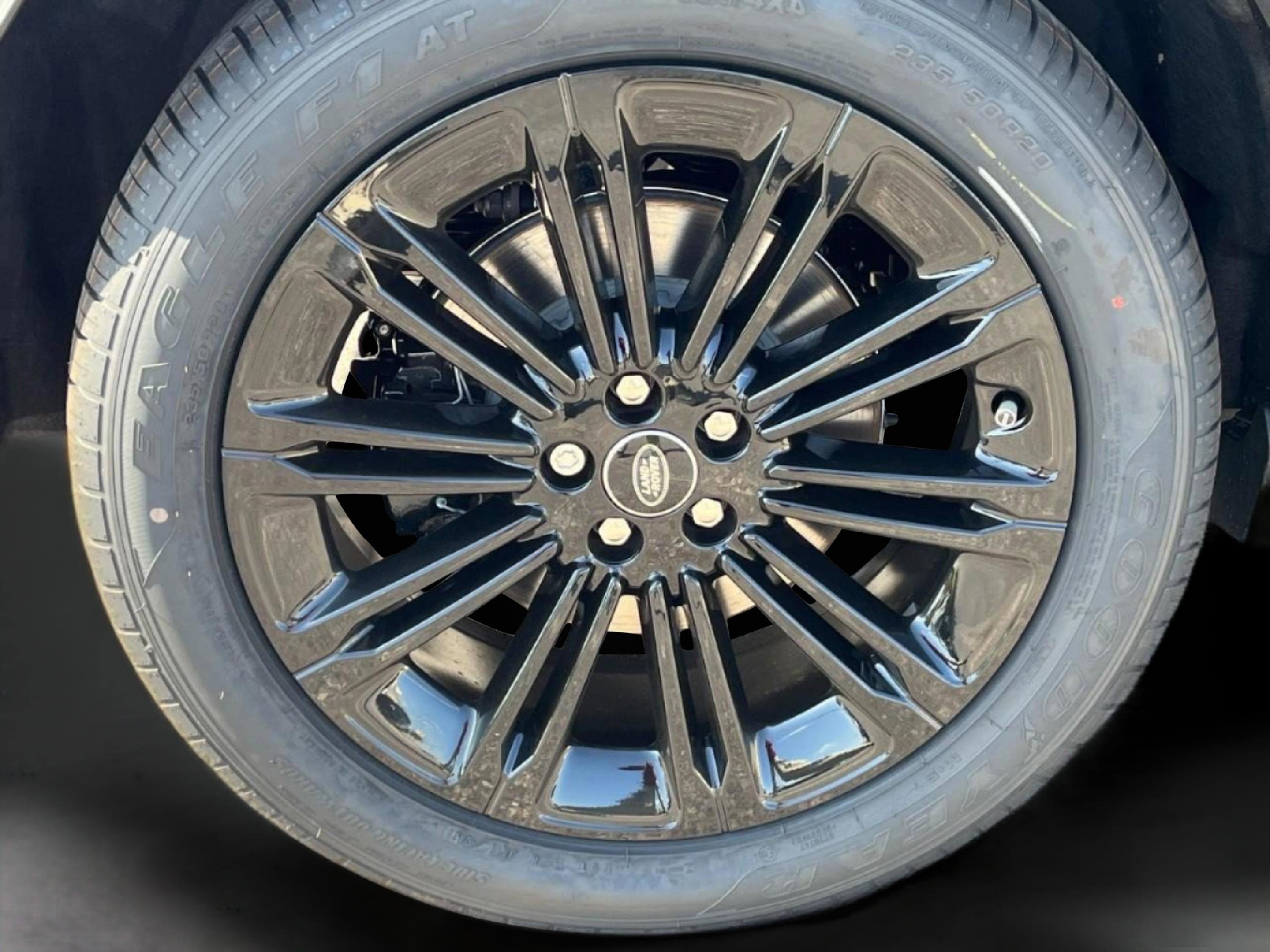 New 2026 Land Rover Range Rover Evoque Dynamic SE image 37