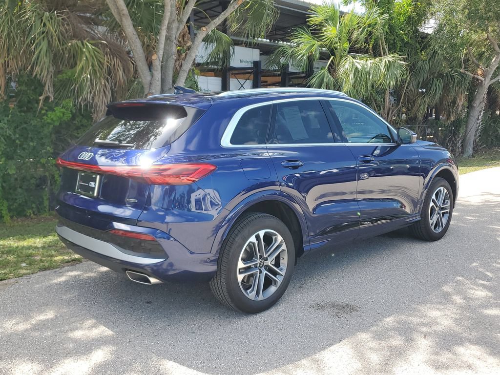 Certified 2025 Audi Q5 Premium w/ Premium Plus AWD/4WD image 4