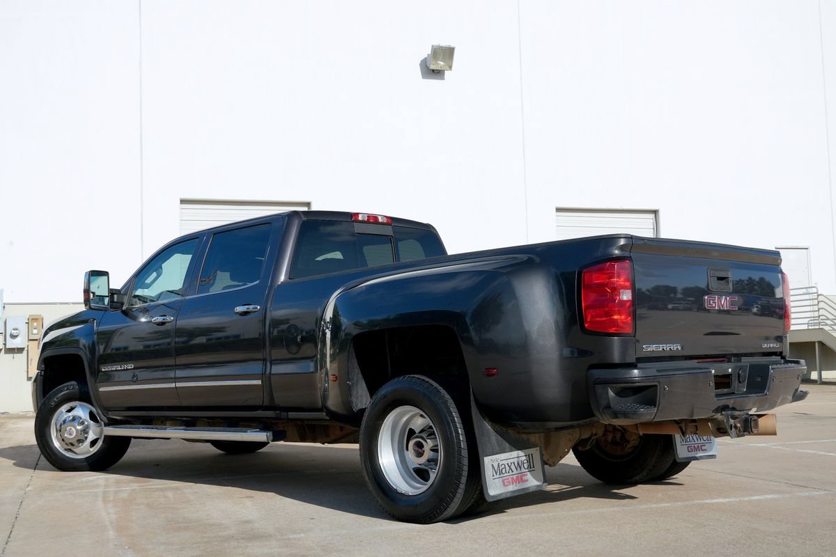 Used 2016 GMC Sierra 3500 Denali w/ Duramax Plus Package AWD/4WD image 4