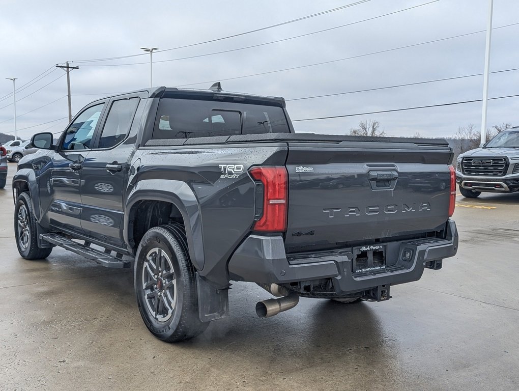 Used 2024 Toyota Tacoma TRD Sport w/ TRD Sport Upgrade Package image 8