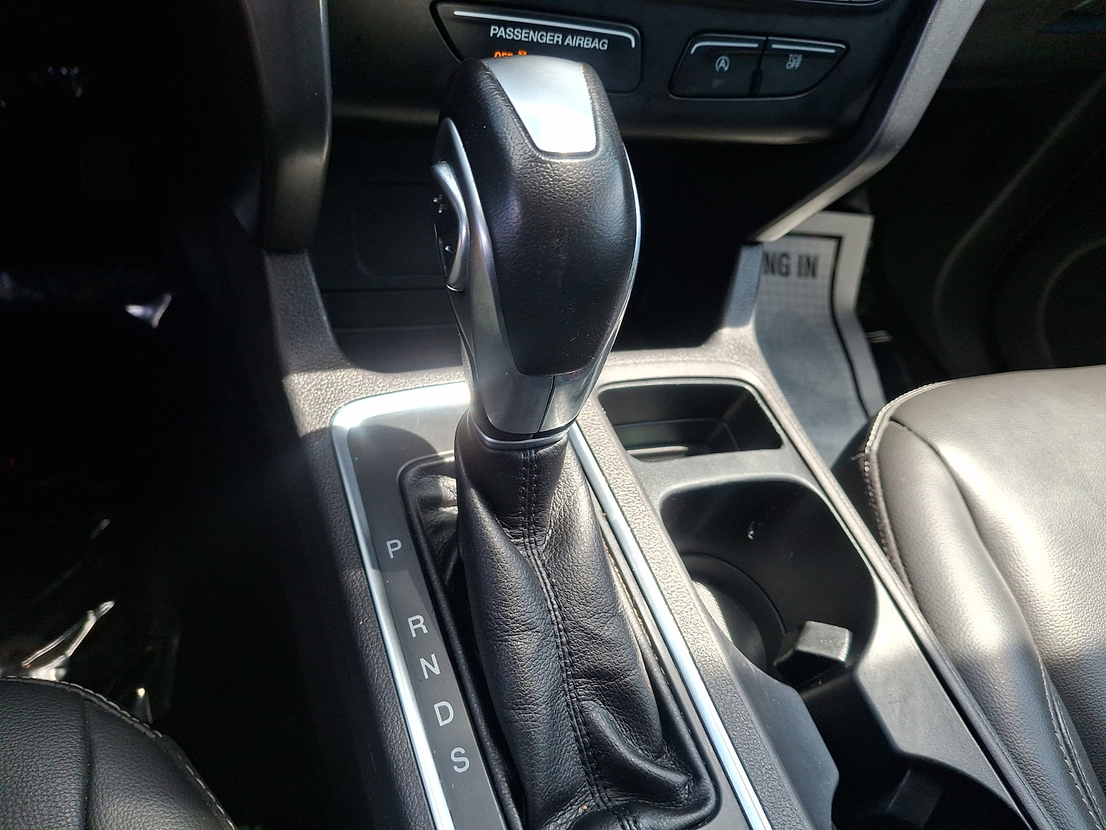 Used 2019 Ford Escape SEL AWD/4WD image 14